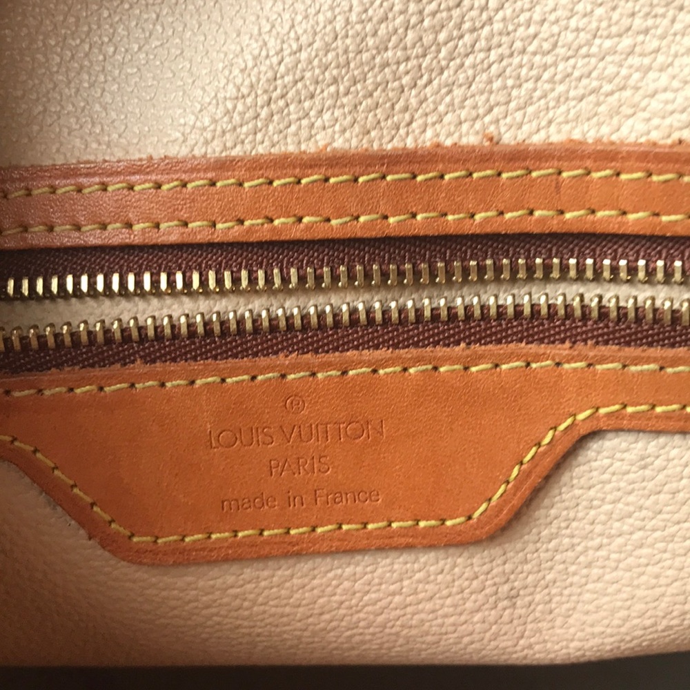Louis Vuitton Monogram Petite Bucket - Picture 6 of 8